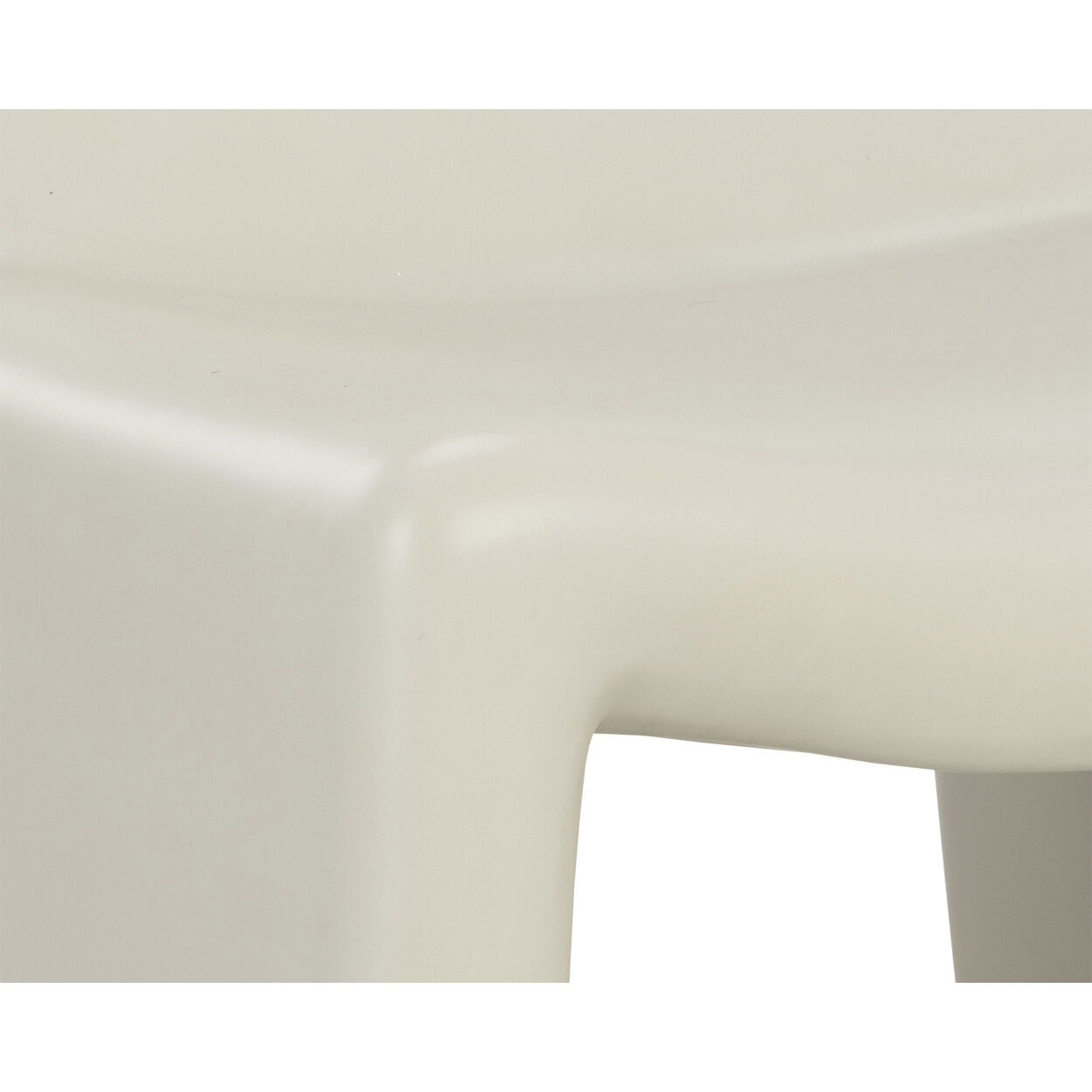 Kessel Cream Outdoor Lounge Chair